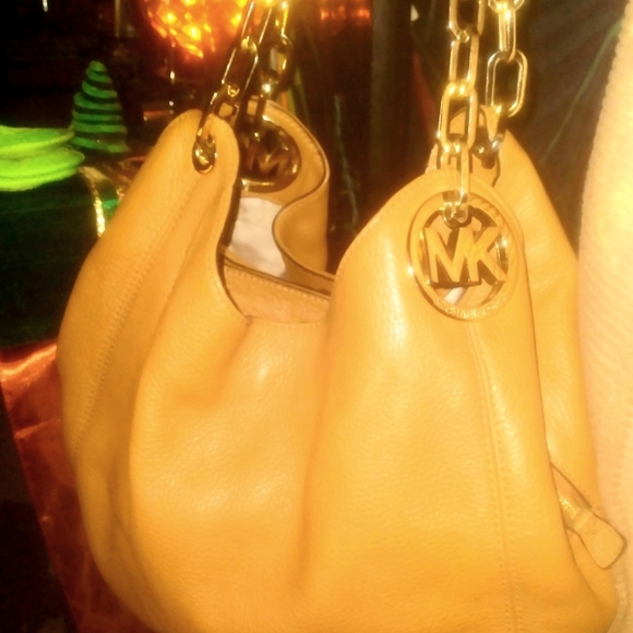 Michael Kors Boho Bag - Picture 1 of 12